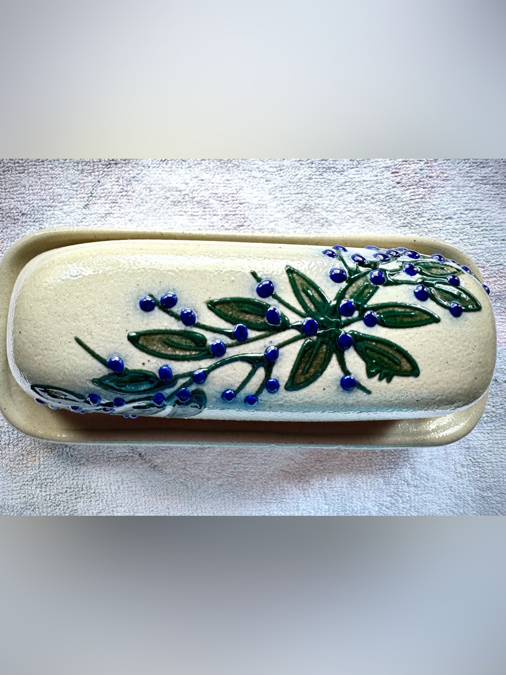 Salmon Falls 2022 Blueberry/Green Vine Butter Dish